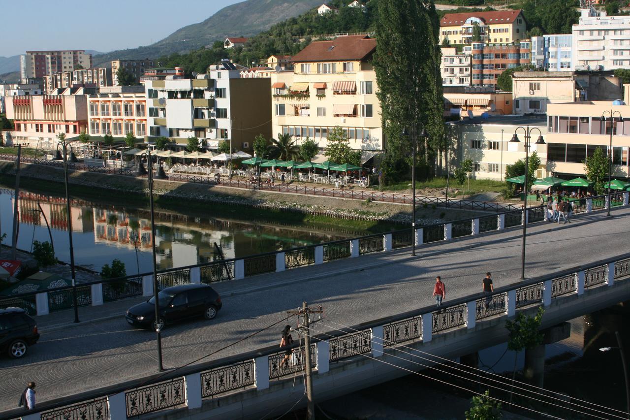 Hotel Siklad Lezhe Bagian luar foto