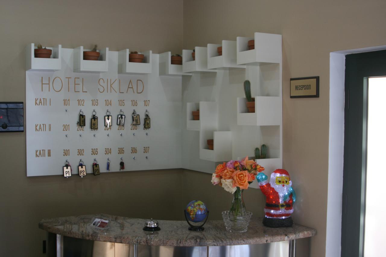 Hotel Siklad Lezhe Bagian luar foto